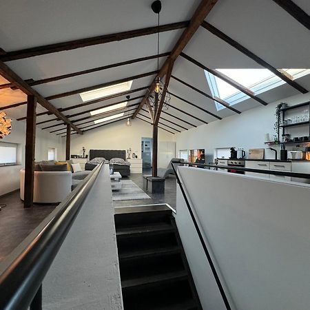 شقة Gleis 13 - The Loft Im Ehemaligen Lokschuppen Bückeburg المظهر الخارجي الصورة