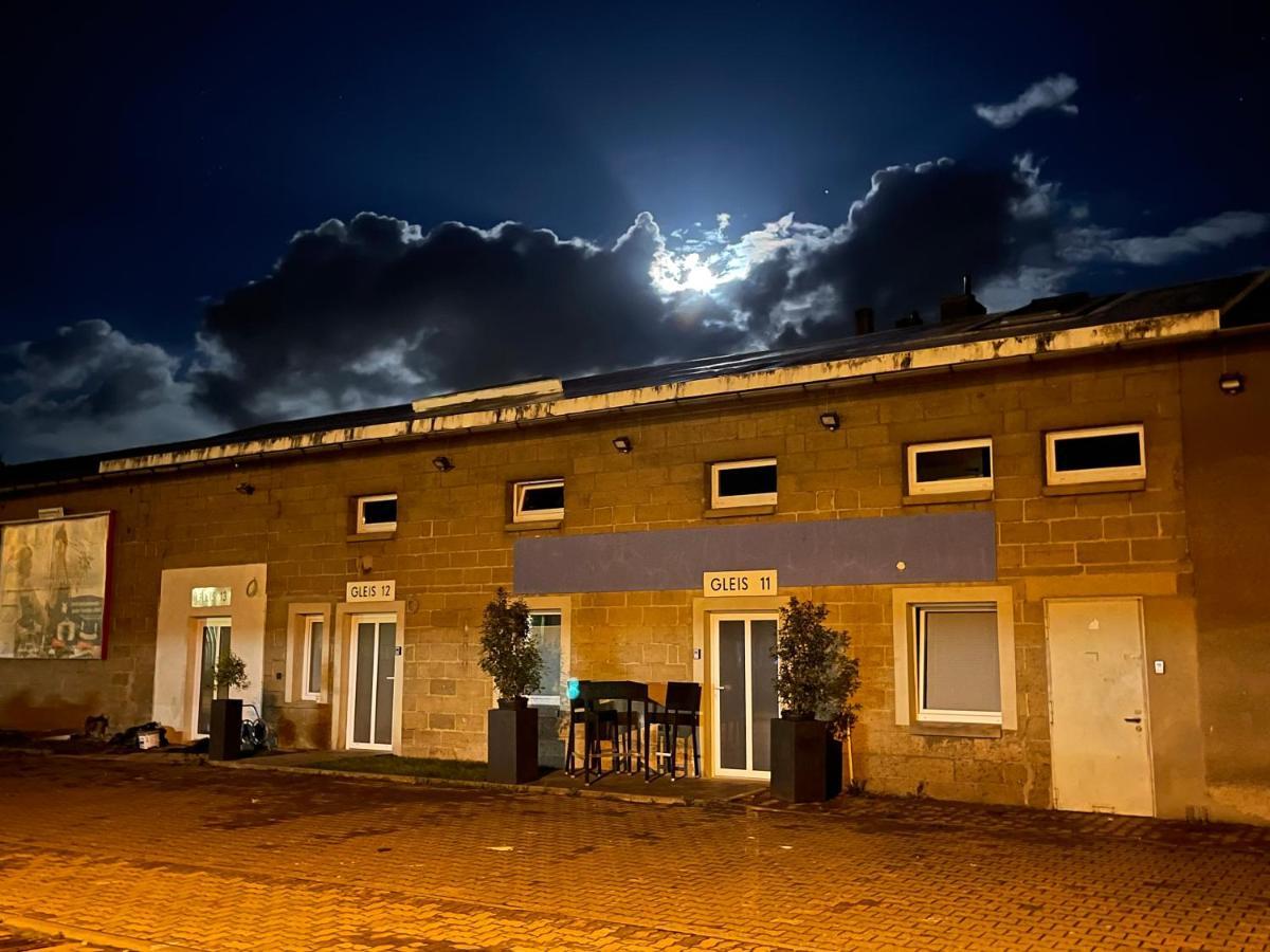 شقة Gleis 13 - The Loft Im Ehemaligen Lokschuppen Bückeburg المظهر الخارجي الصورة