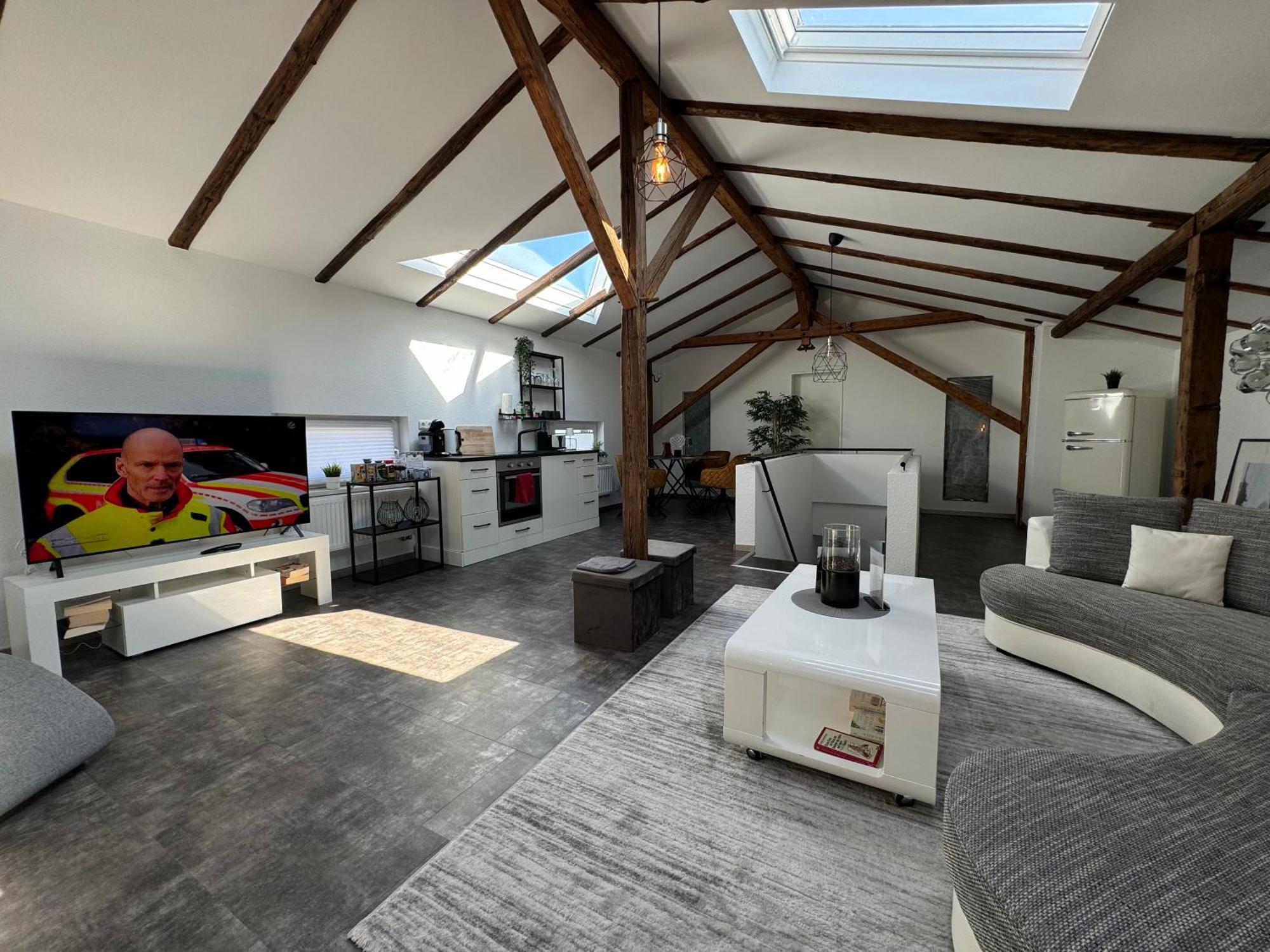 شقة Gleis 13 - The Loft Im Ehemaligen Lokschuppen Bückeburg المظهر الخارجي الصورة